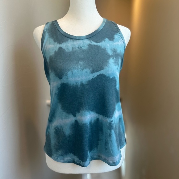 Nike Women's Summer Luxe Print Racerback Tank Top Green Size Small - Picture 2 of 8